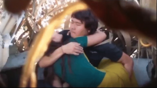 မြန်မာဝမ်းဆက်နဲ့ ဆော်လေး ချောင်းရိုက်